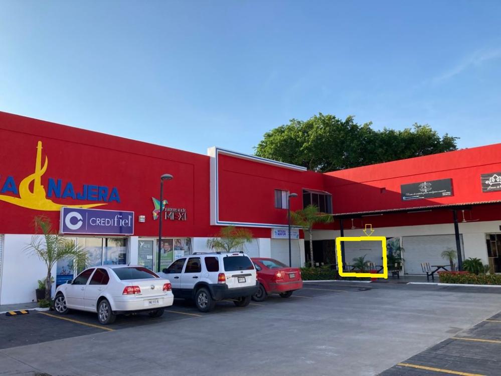 LOCAL COMERCIAL EN PLAZA NAJERA MAZATLÁN SINALOA